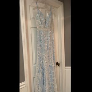 Ellie Wilde Moncheri Semi/Prom Dress